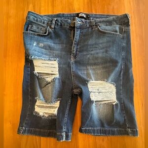 HERA 3 way stretch slim ripped denim shorts size 34